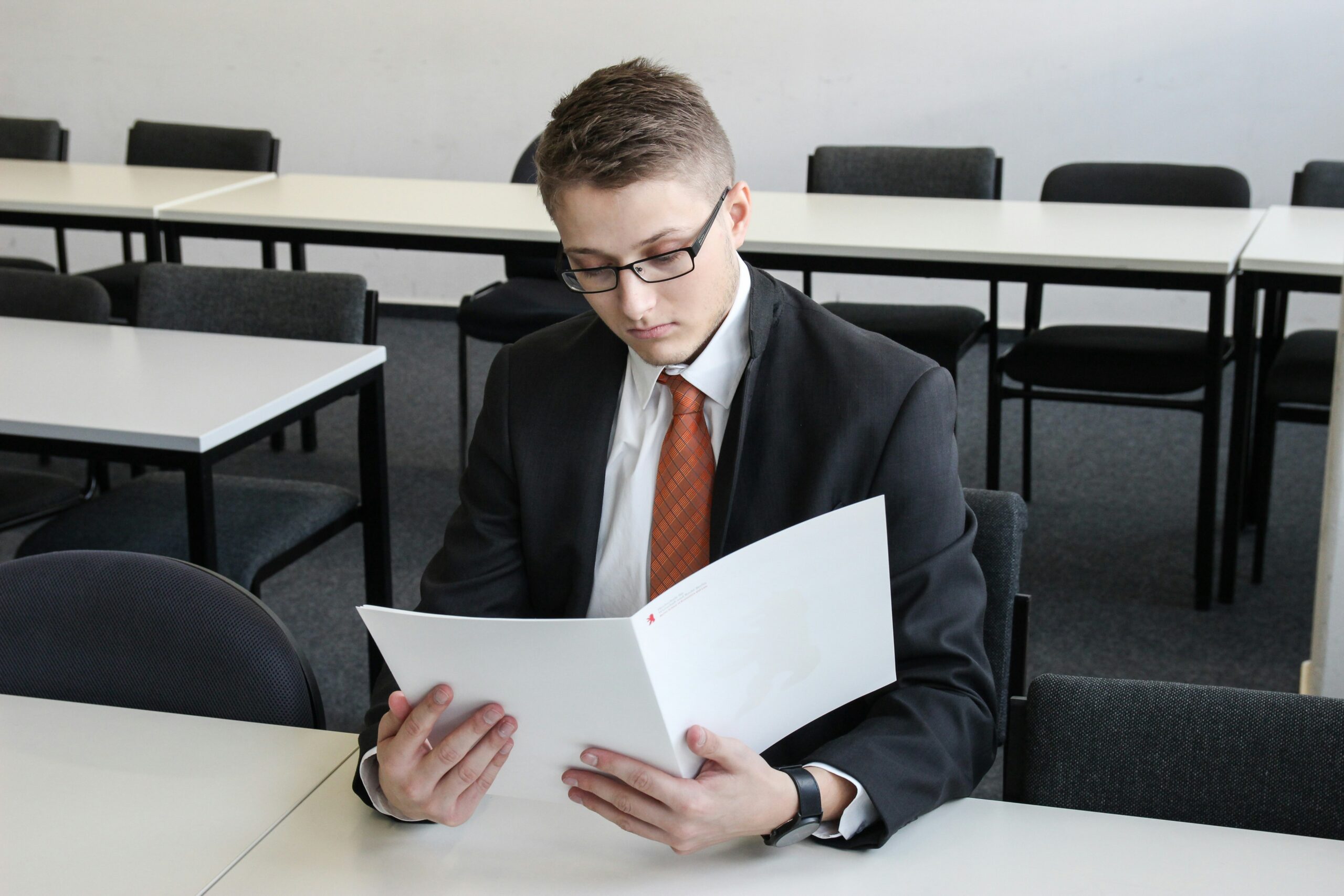 Denis Jelcic-Administration Expert